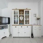 度假居 Sea Breeze By Luxlikehome *